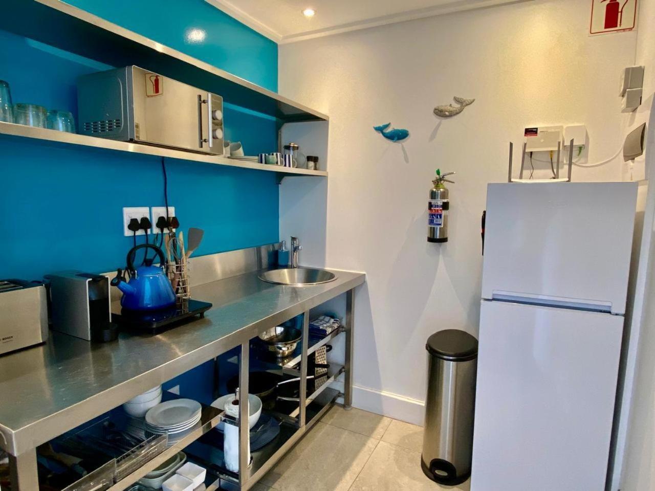 Hermanus Waterfront Apartment 객실 사진